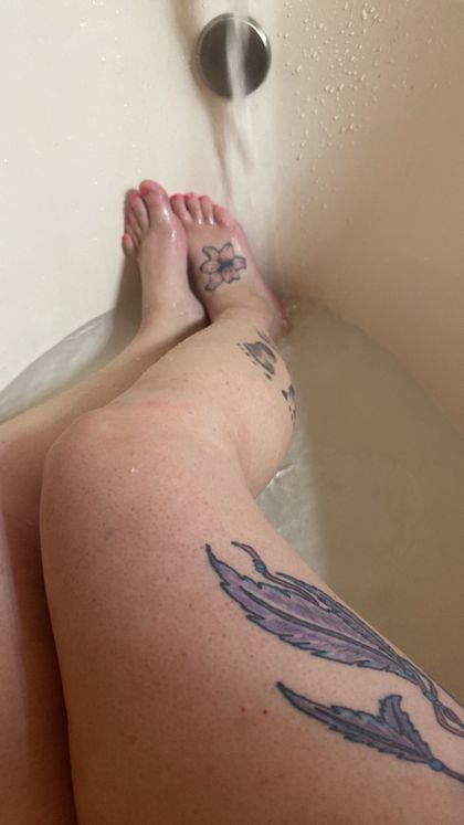 hotbikerbitch69 OnlyFans picture