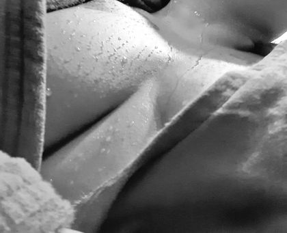 queenntitania OnlyFans picture