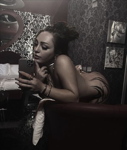 deadlydea OnlyFans picture