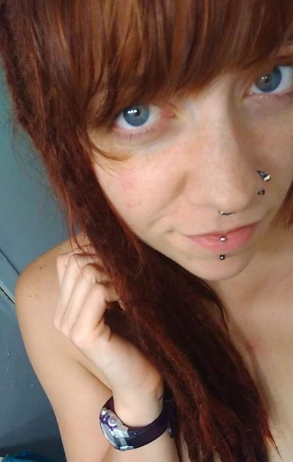 rubyreddreads OnlyFans picture