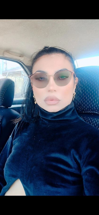 amira.hot1 OnlyFans picture