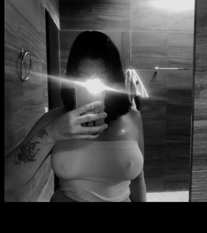 notyourhinata OnlyFans picture