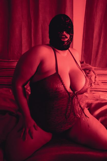 esmeraymoondust OnlyFans picture