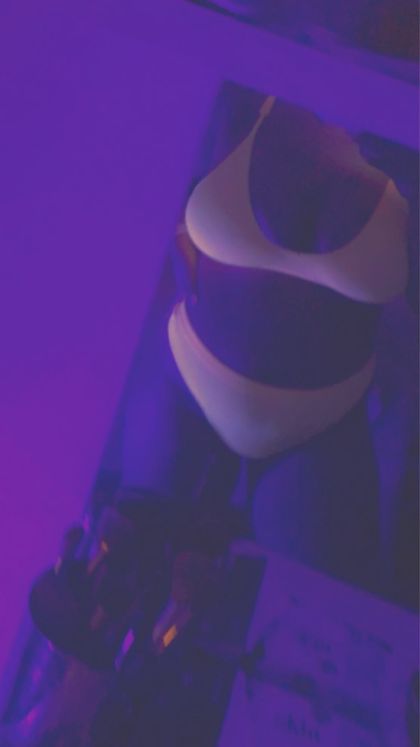 anyarose OnlyFans picture