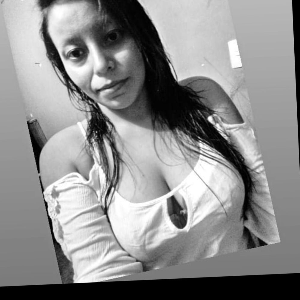 arazhely20 OnlyFans profile picture