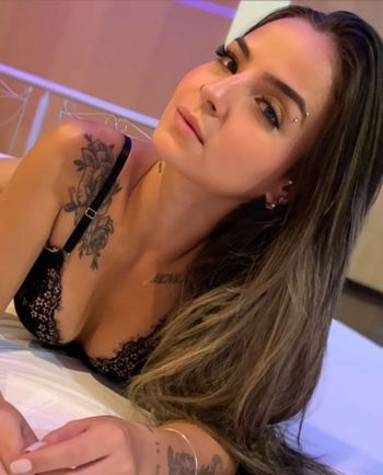 Anna Júlia Faria