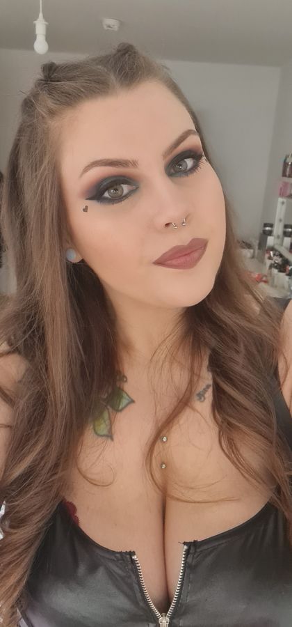 lina.honigbienchen OnlyFans picture
