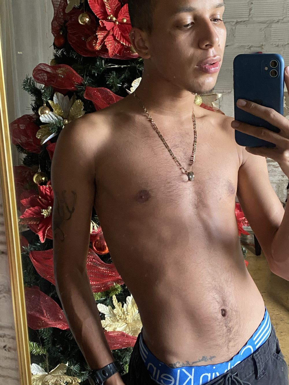 carlos1909 OnlyFans profile picture