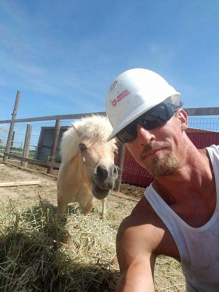 singlequadrunningdad OnlyFans profile picture