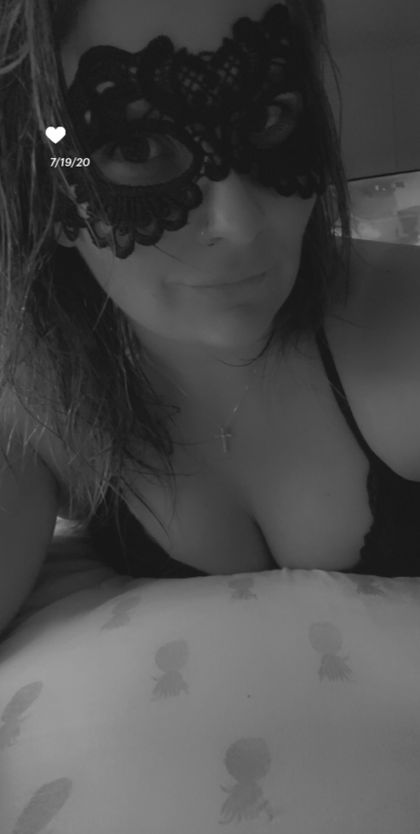 shenaniganslovenote OnlyFans picture