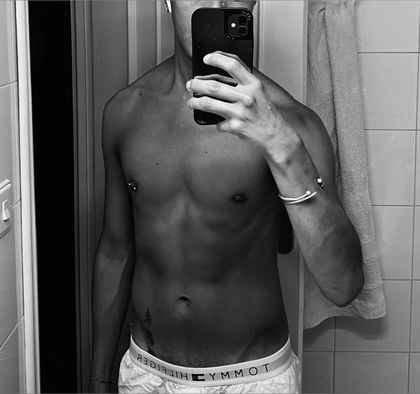 kleinguru OnlyFans picture