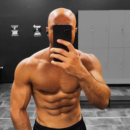 u220896897 OnlyFans picture