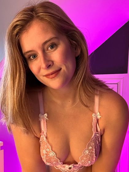 foxypineapples OnlyFans picture