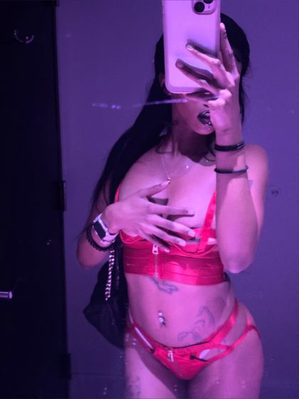 dying4desire OnlyFans picture