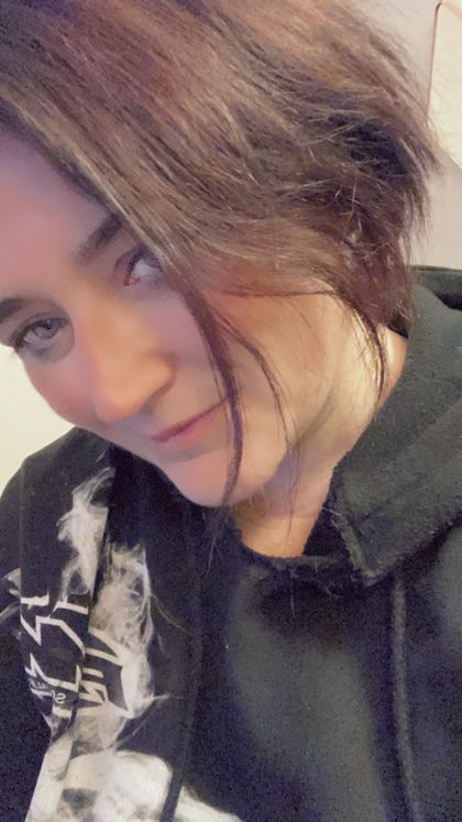 ladyleaves OnlyFans picture