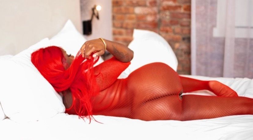 skylabustierre OnlyFans profile picture