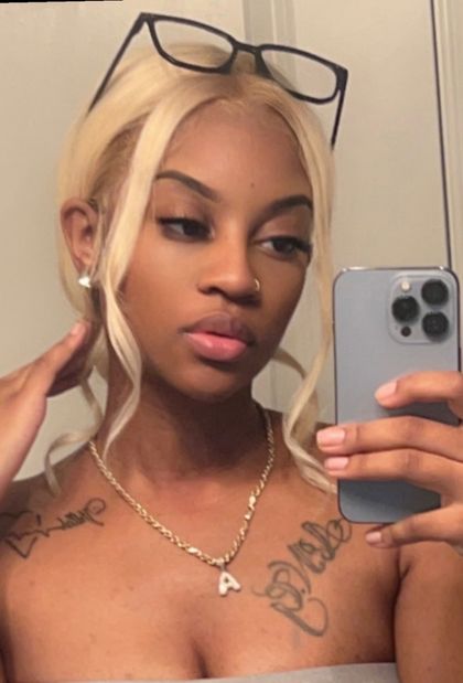 youluvasia OnlyFans picture