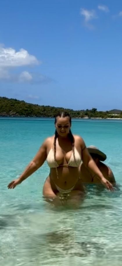 december_k OnlyFans picture