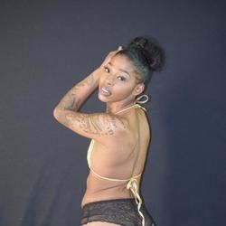 raineydaaze OnlyFans picture