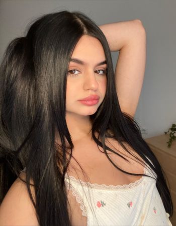 Laura Alexandra