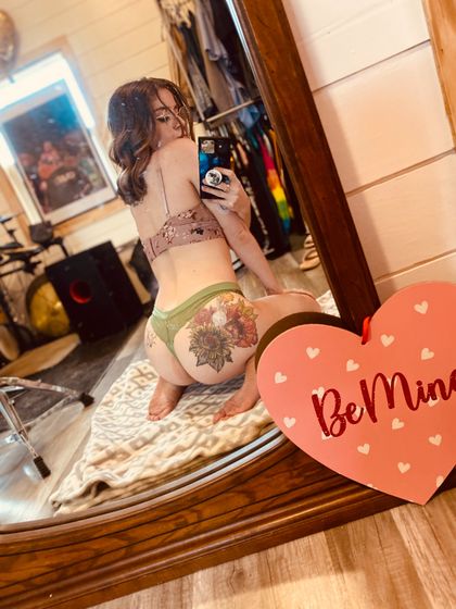 tiastootsies97 OnlyFans picture