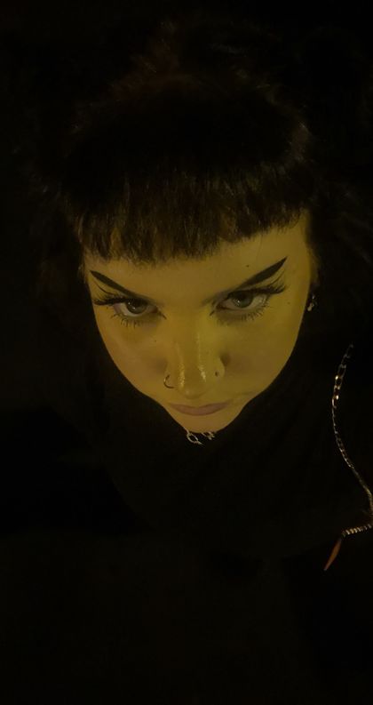 chubbygothbxtch666 OnlyFans picture