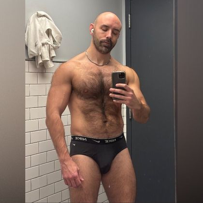 mattlarsen OnlyFans picture
