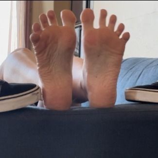 naughtynatstoes OnlyFans picture