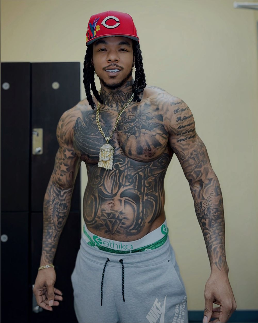 tattedflyguy OnlyFans profile picture