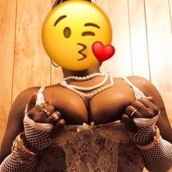 Best Silver Spring OnlyFans Accounts | FansMetrics.com