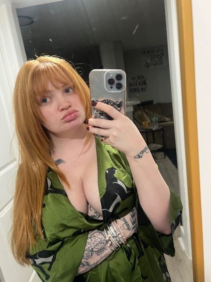 noheadlikeredhead OnlyFans picture
