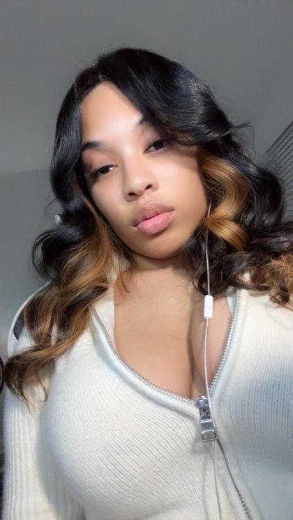 ayeeshaboom OnlyFans picture