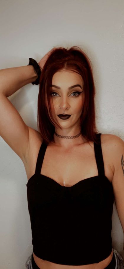 mrsladyluna OnlyFans picture