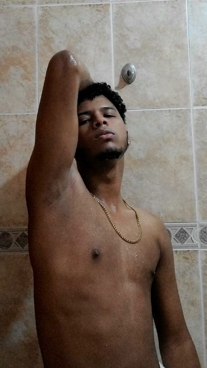 martinez28 OnlyFans picture