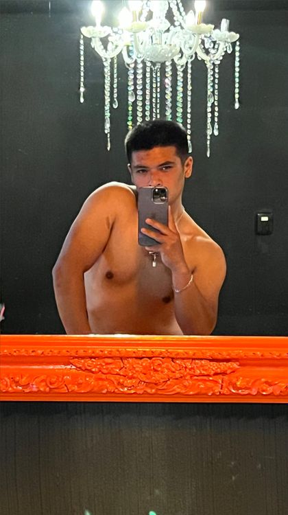 indivarroe OnlyFans picture