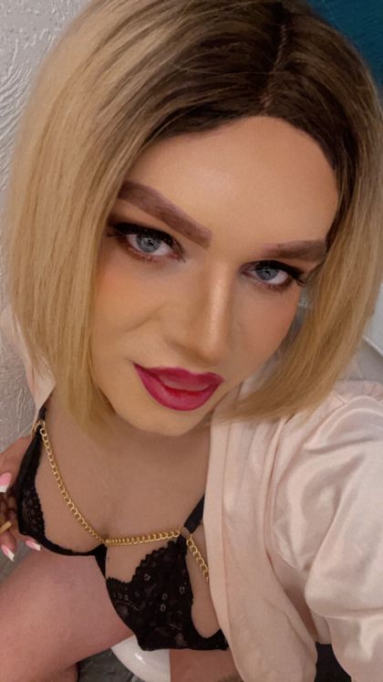 chloesissy24 OnlyFans picture