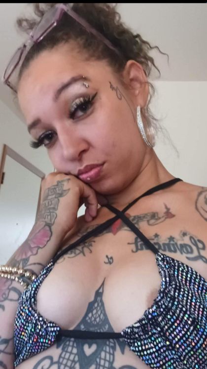 fireyyredd OnlyFans picture