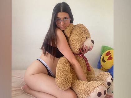 emiliaemma OnlyFans picture