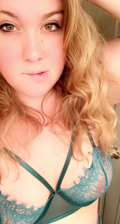 queen_curvesxoxo OnlyFans picture