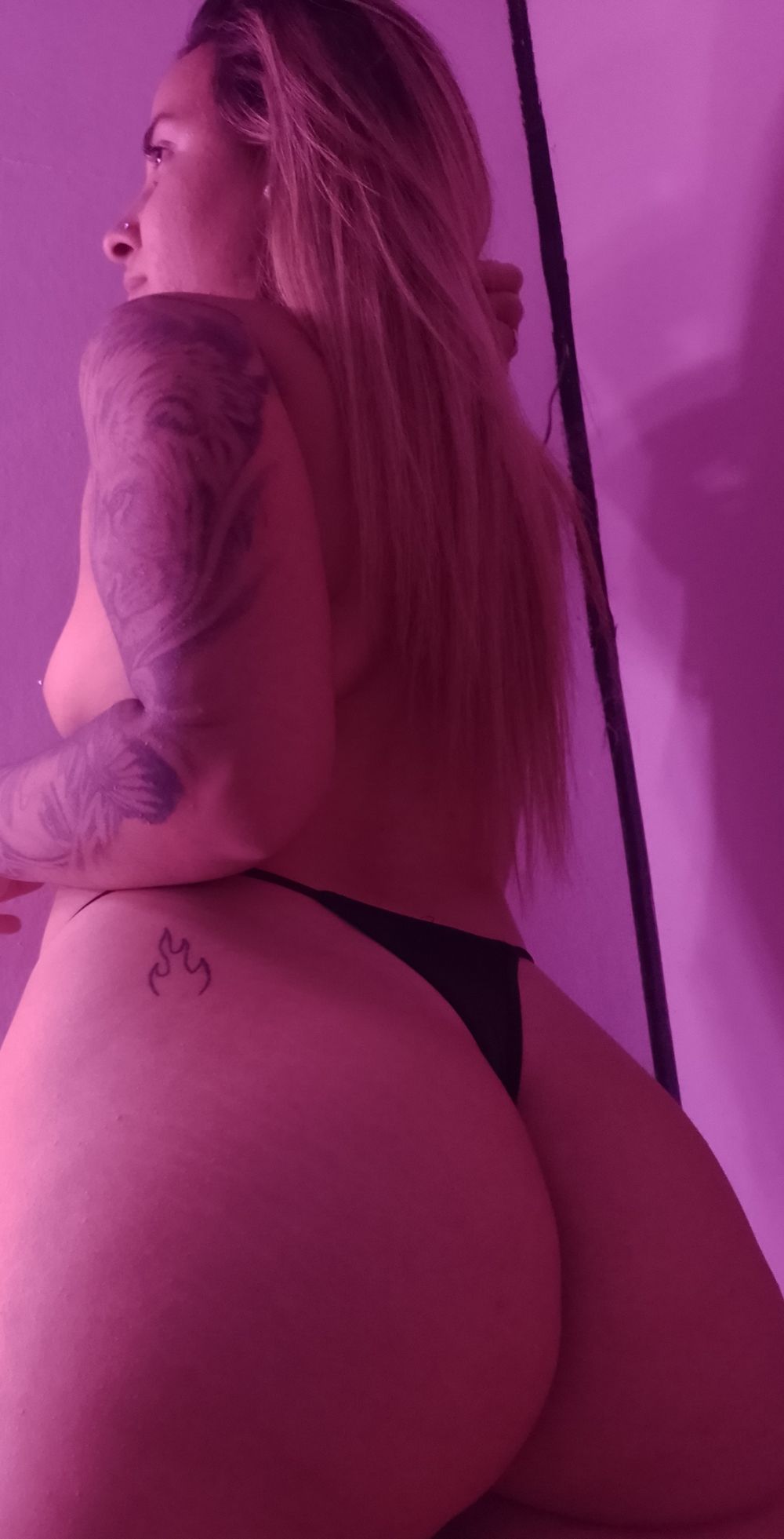 latinawhite OnlyFans profile picture