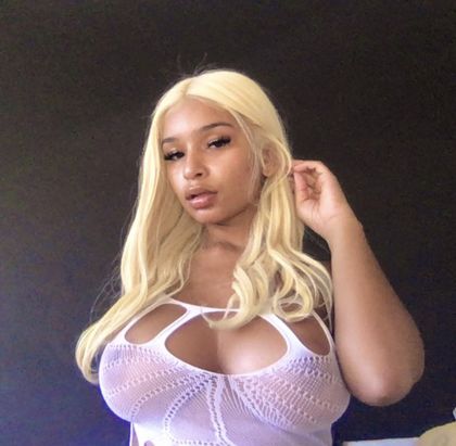 thumbalinaxxx OnlyFans picture