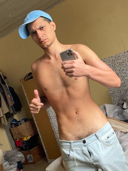 ryanperi OnlyFans picture
