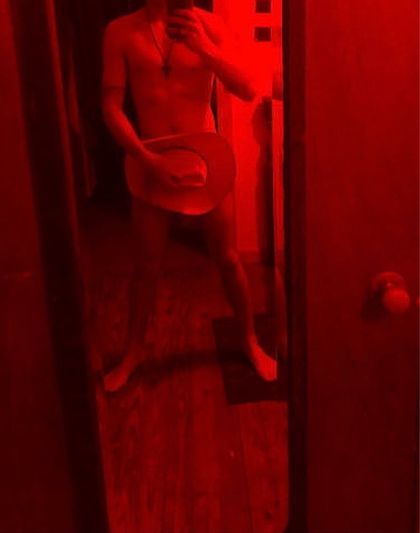 zeke2002 OnlyFans picture