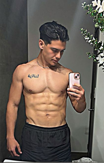 max_yoel OnlyFans picture