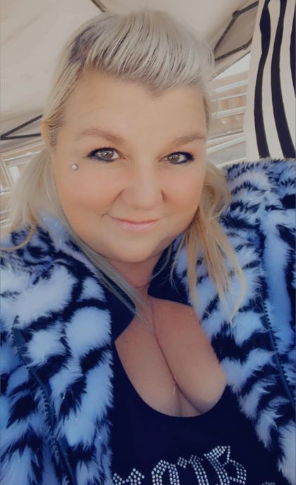 bigbootyblond OnlyFans picture