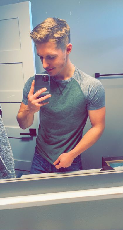 ethanpm OnlyFans picture