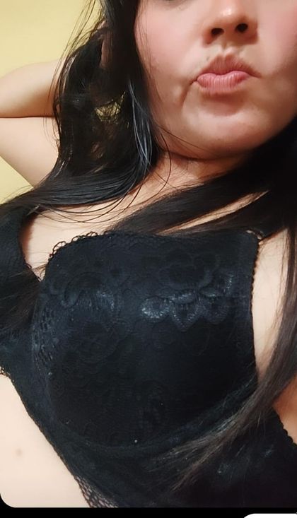 vely8 OnlyFans picture