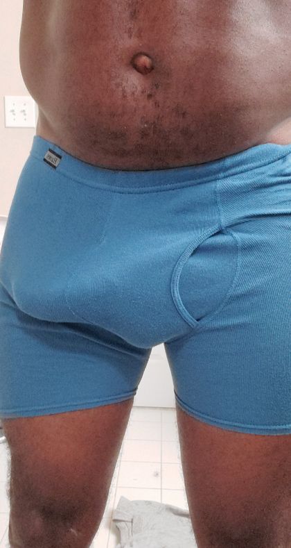 talldarkhandsome1 OnlyFans picture