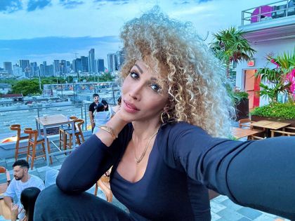 Best Sintra OnlyFans Accounts | FansMetrics.com