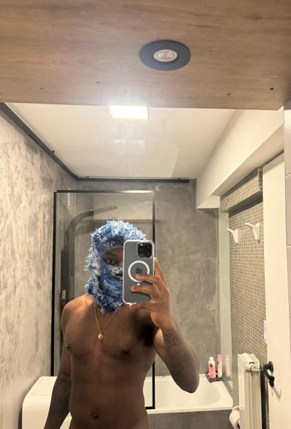 shaislangshit OnlyFans picture